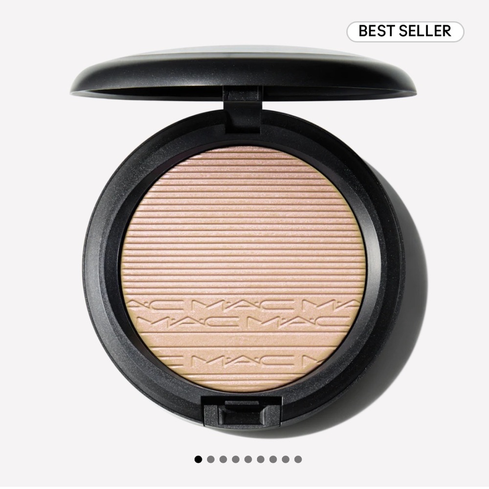 NWT MAC EXTRA DIMENSION SKINFINISH